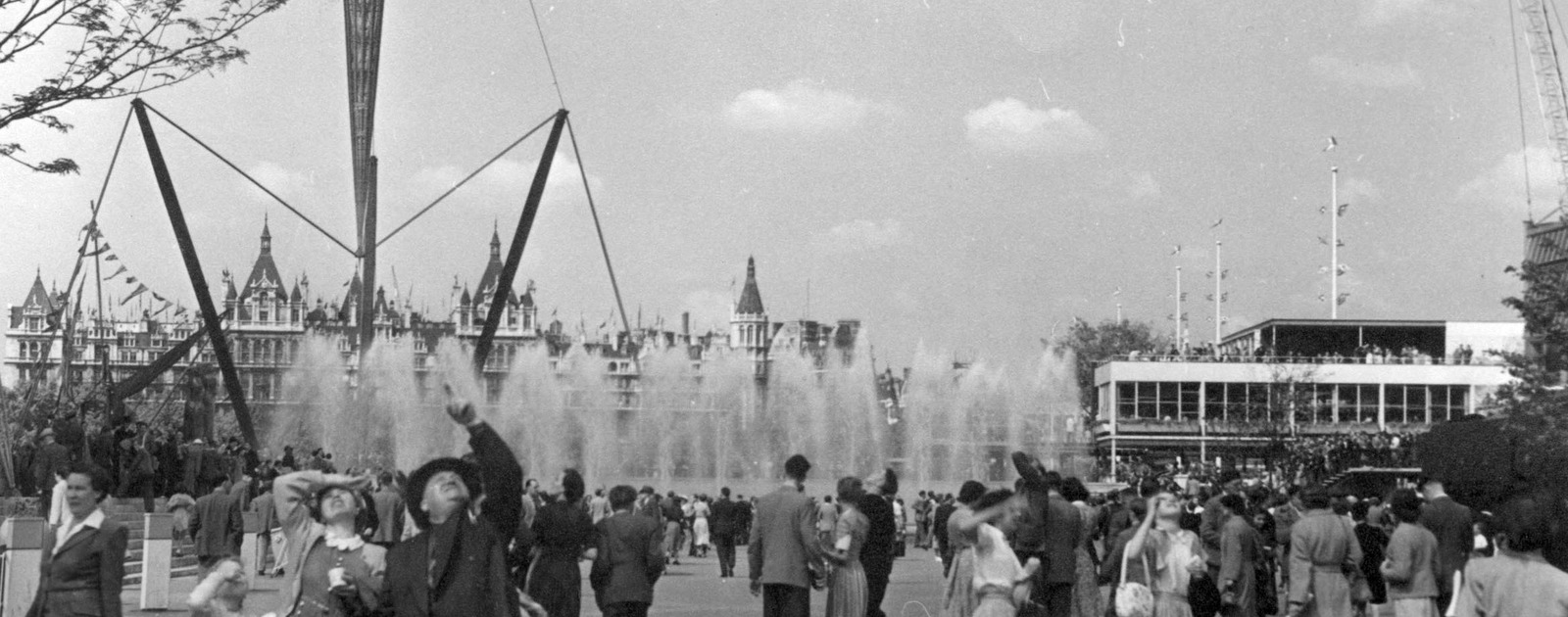Skylon Tower in 1951 at the Southbank
